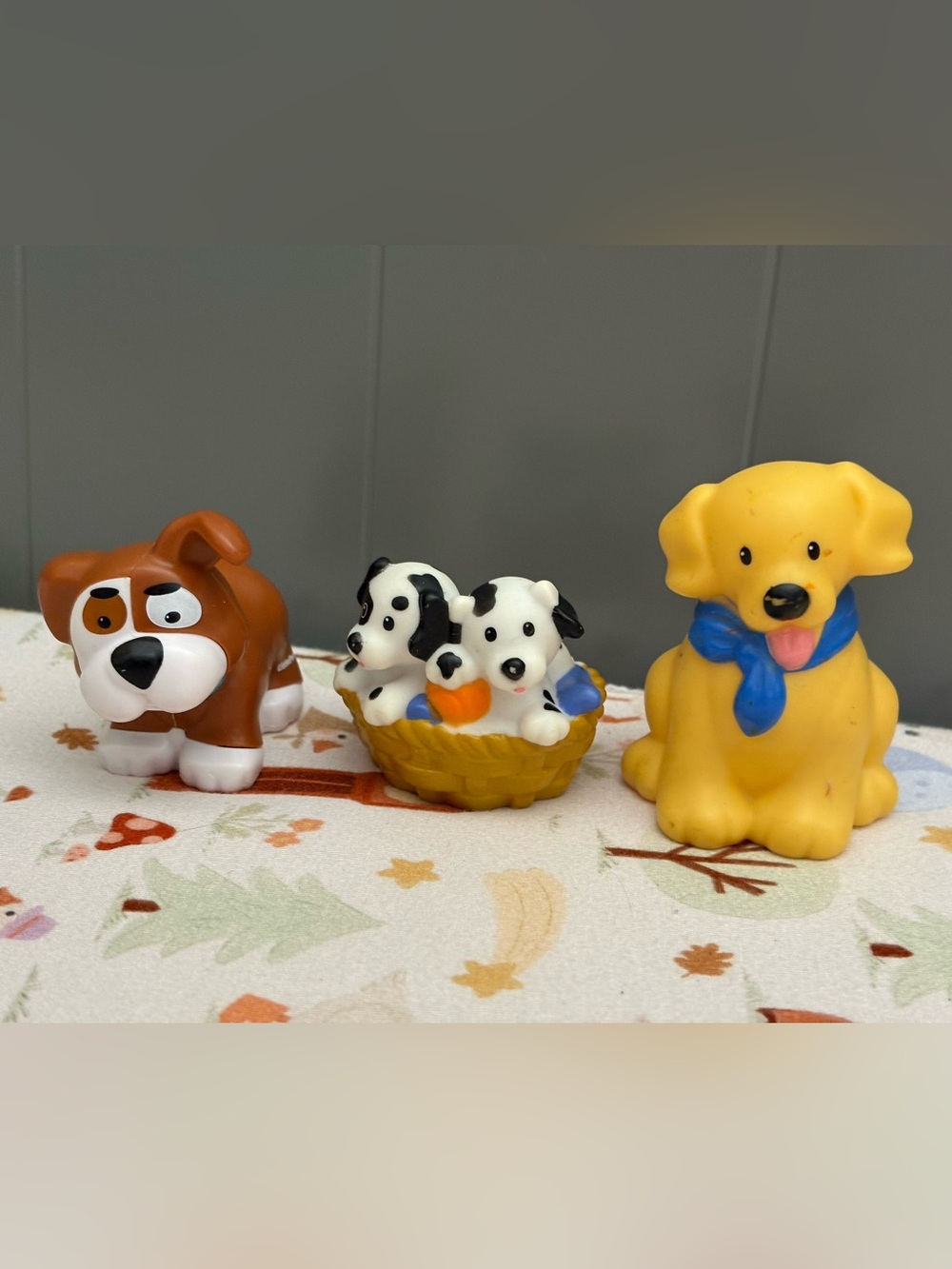 Fisher Price Little People Puppy bundle